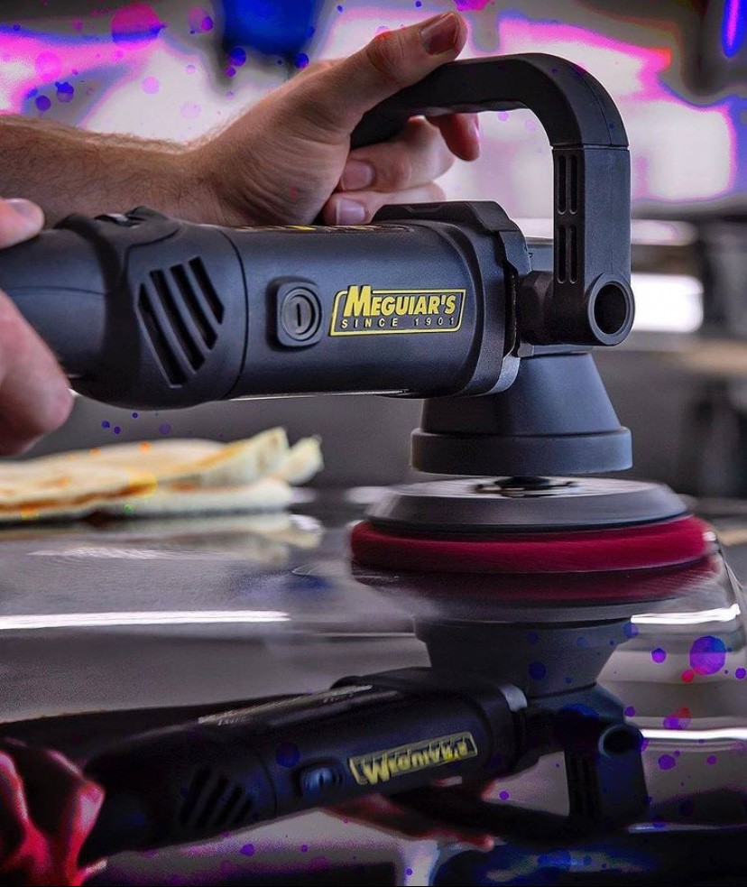 Meguiars's tweet photo. Have you been wanting to get a quality dual action polisher to help remove defects and save time? Maybe it's time to pull the trigger? 😉 😜 😎 

#meguiars #dualactionpolisher #dapolisher #mt300 https://t.co/PIghQ1FcO8