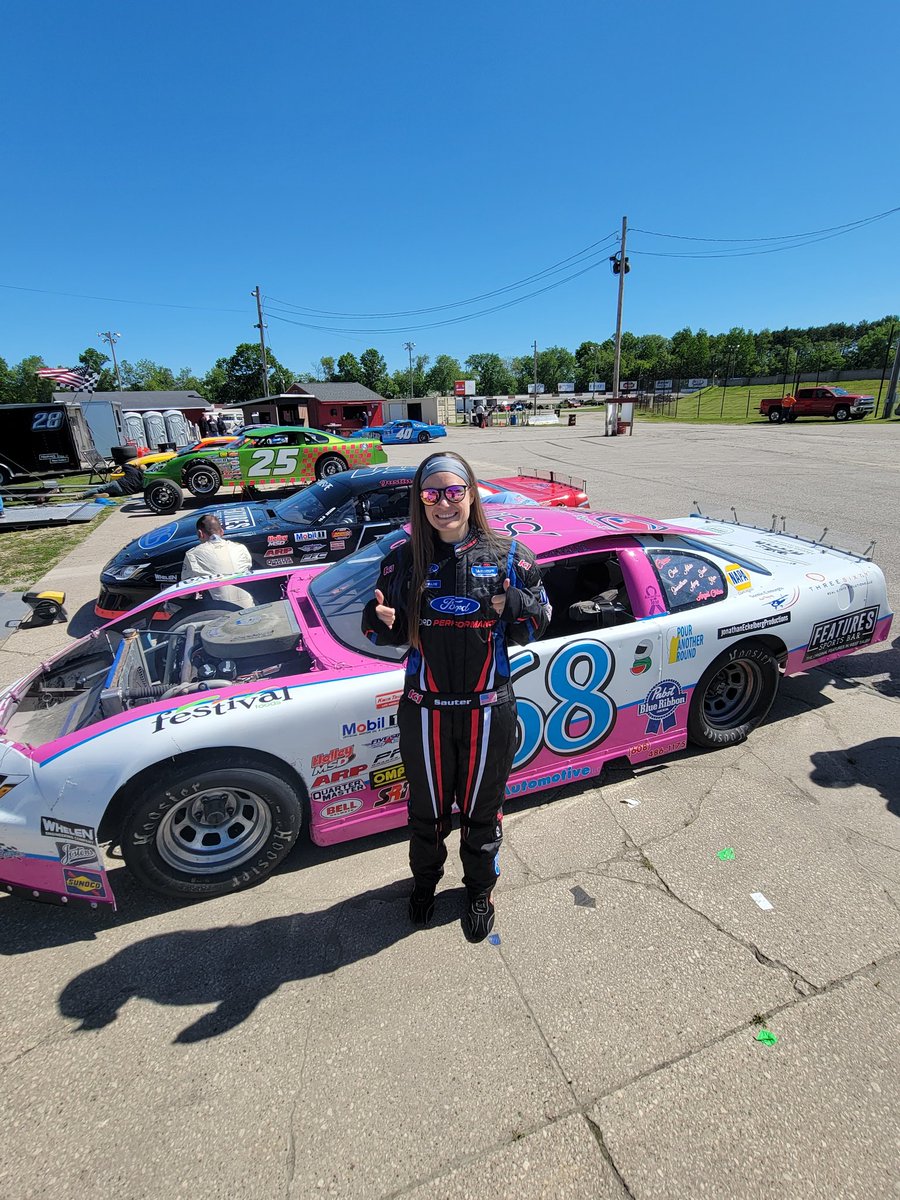 MandiK86's tweet photo. Hey @JohnnySauter .... who wore it better?! 

@LaxSpeedway 
@EckelbergRacing https://t.co/poeOJ85f6t