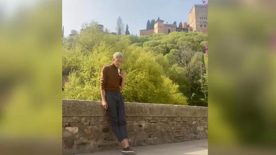 RealpolitikOK's tweet photo. [VIDEO] #PUNKHOUSE | El argentino que inventó el Punk House en España
https://t.co/Y9qbKO9hoH https://t.co/Tbw9eOFPjT