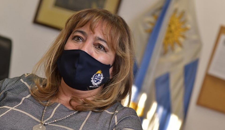CronicasDiario's tweet photo. Ministra Moreira Confirmó Visita para Inicio de Obras de Realojos @IreneMoreiraUy 

https://t.co/oZOMrHemRq https://t.co/wixV6bxXTK