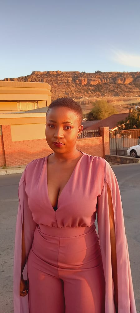 Miss_Ntsoeu's tweet image. Within😍❤