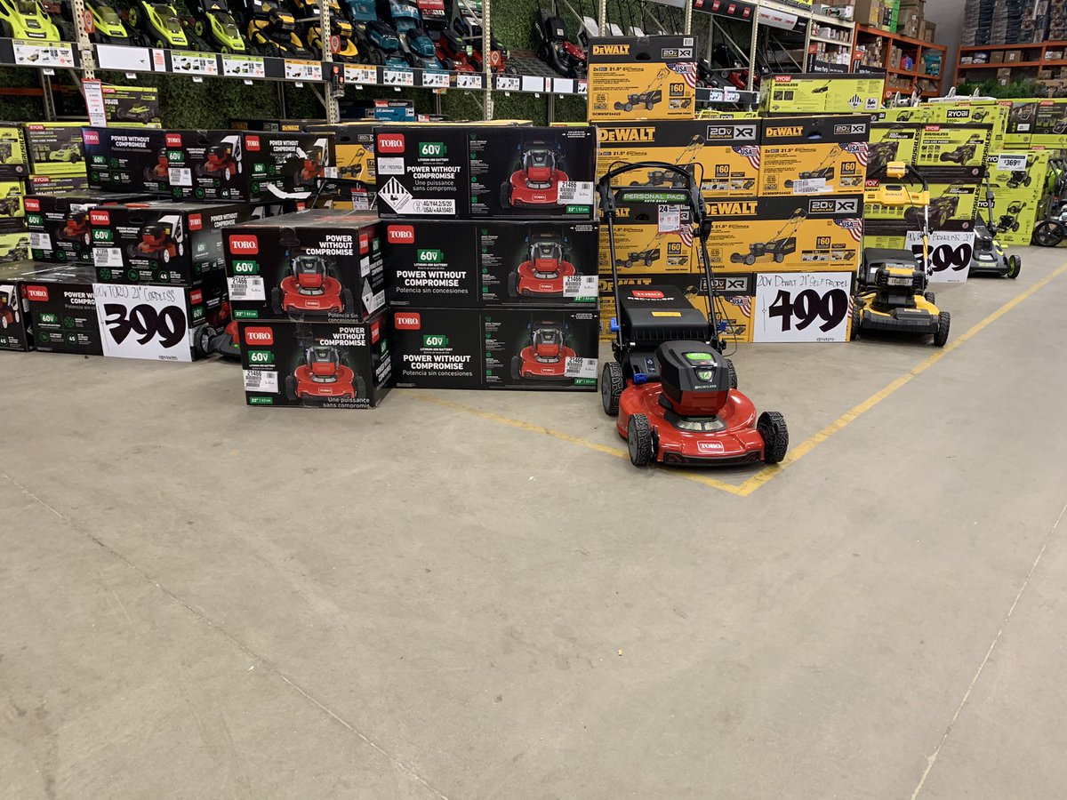 Nathan and team 2209 are ready for a great weekend!