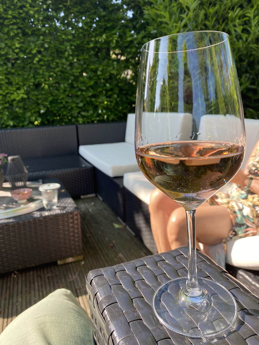 VinoMara's tweet photo. Maar deze is wel erg lekker!
@VinoMara https://t.co/hulFOt893J