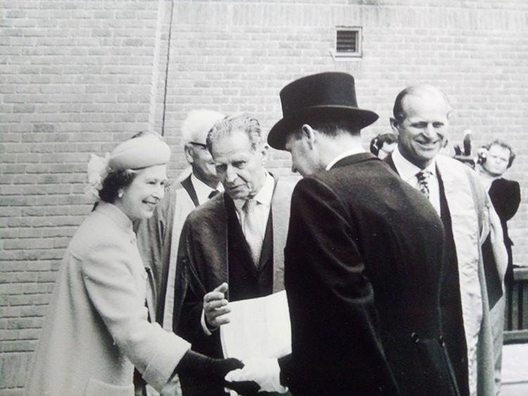 Robinson College Alumni tweet media