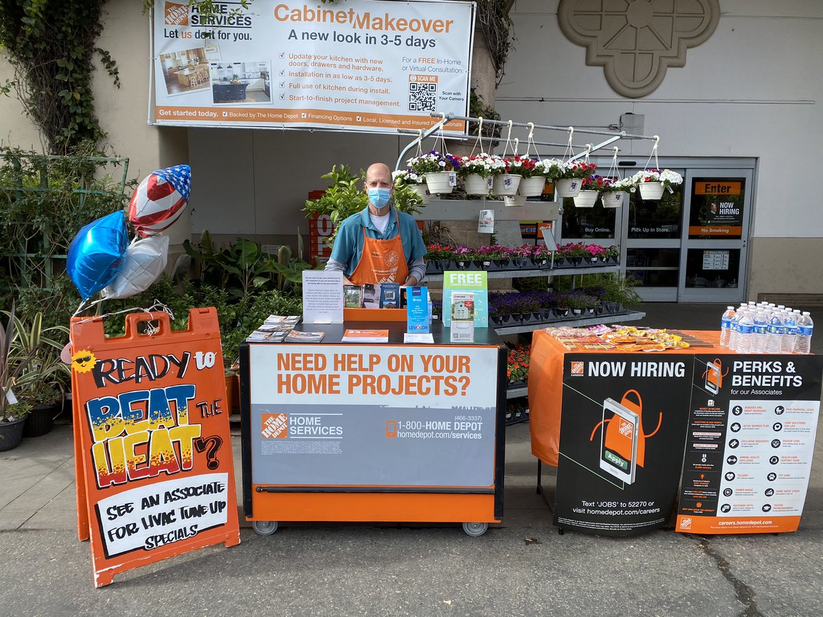 Umesh6623's tweet photo. Mike is ready to kick off the long weekend by driving some HVAC leads. https://t.co/XBieVcJeR1