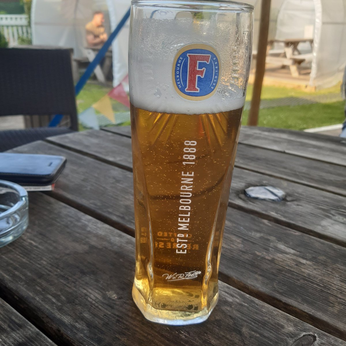 White Hart Holyport tweet media