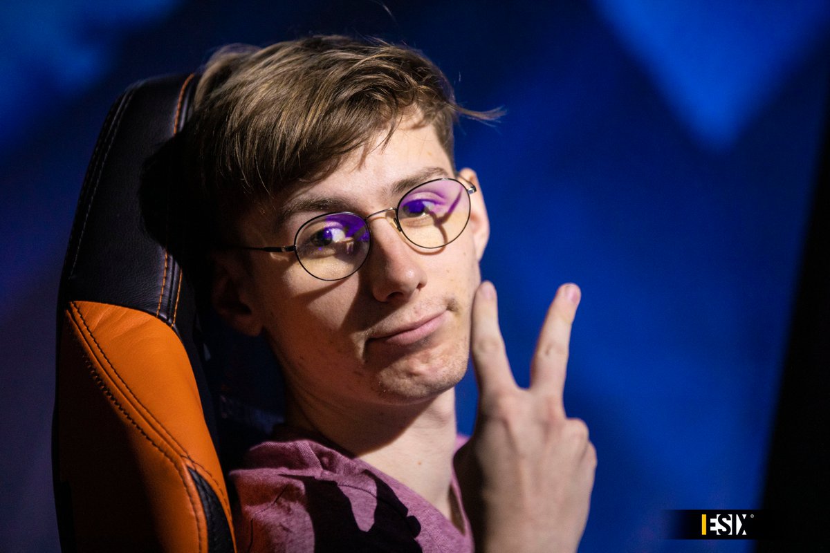 Le globe-trotteur français fête déjà ses 21 ans ! 
Joyeux anniversaire <a href="/Alphama_R6/">Alphama</a> ! 🎂🥳