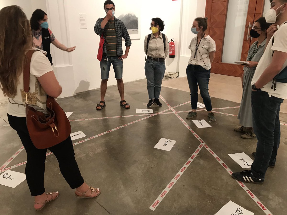 centredelcarme's tweet photo. #PERMEAOBERT

💡 A partir de l’exposició "Art Contemporani de la @generalitat", els estudiants del #MàsterPermea tutoritzats per @JordiFerreiro, ens presenten diferents propostes d’exploració de les obres de l'exposició a través de pràctiques didàctiques i artístiques. https://t.co/qkCF5XjLo4