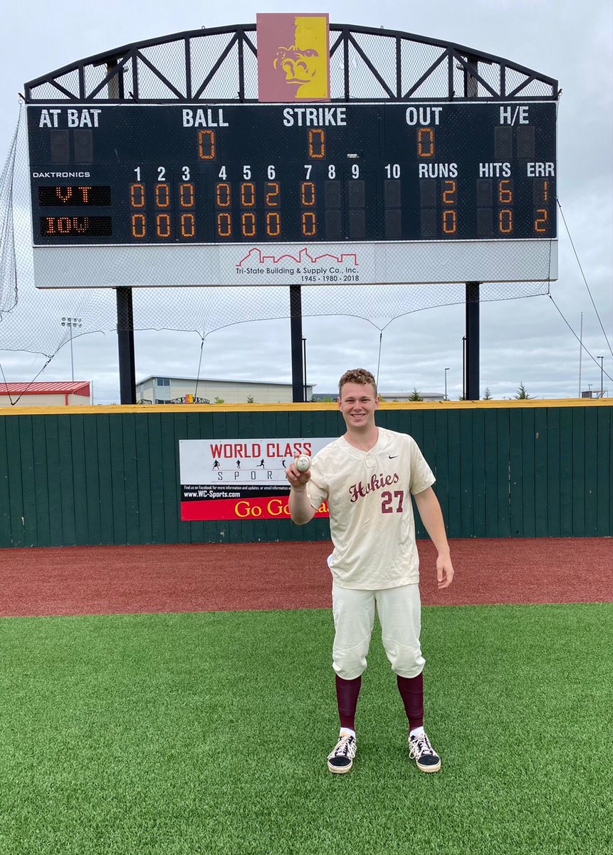 The_NCBA's tweet photo. Skylar Petry (@VTClubBaseball) cements his name in the NCBA record books as the 3rd ever pitcher to toss a NO HITTER during World Series play. 

He joins Anthony Perez of New York University (2008) &amp; Jeremey Gonzalez of UT - Chattanooga (2016). 

Congratulations, Skylar! https://t.co/WqW5Y2zt48