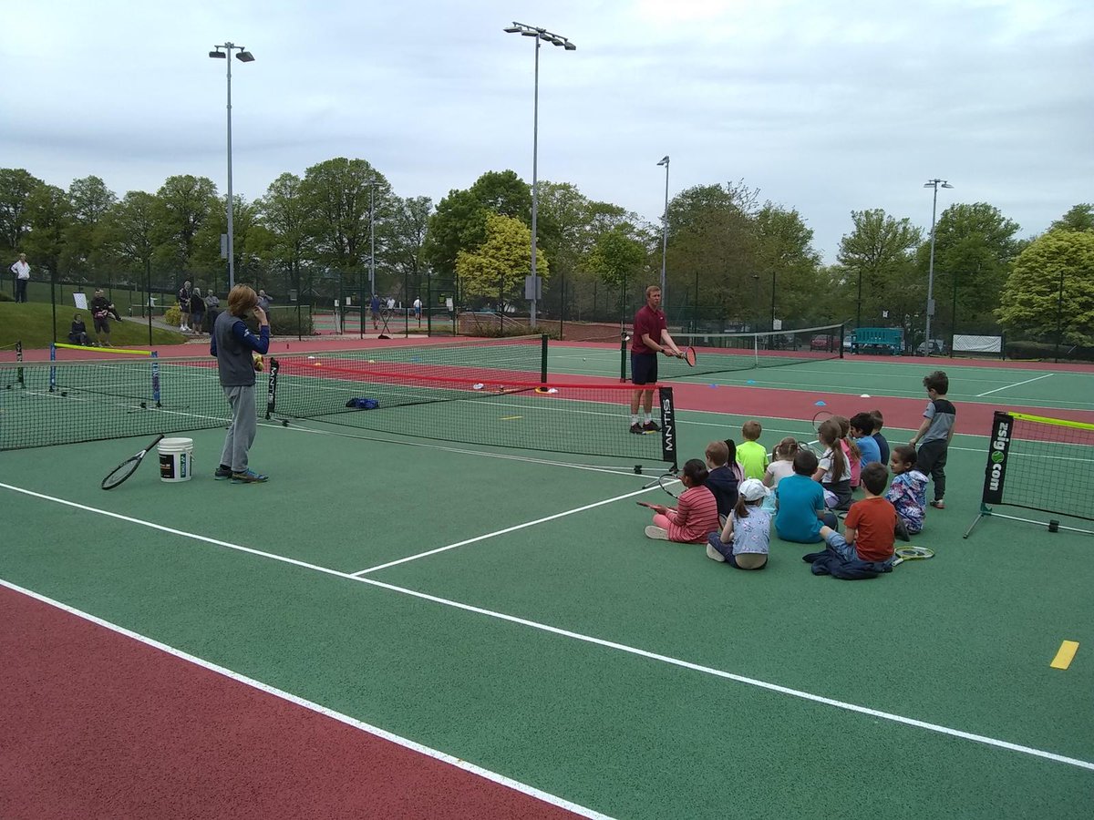AATennis4's tweet photo. The Open Day was a great success! Lots of children (and even parents!) jumped on our courts for some tennis today! Andy and Louis delivered to the children some fun tennis skills, with the adults playing in with some of the club committee. Great to have so many turn up! 🎉 https://t.co/w9RAWzWFsJ