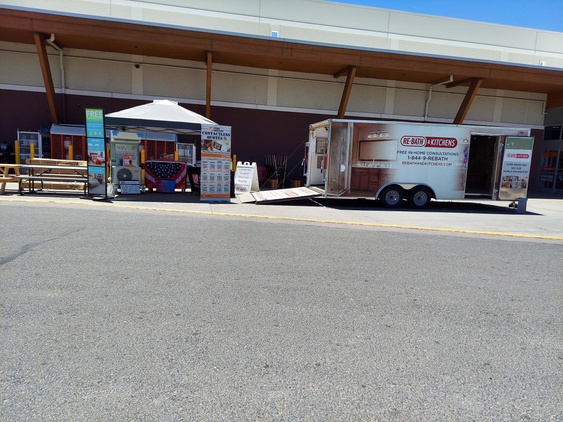 Marissa and team 421 ready for a busy Memorial weekend!! Let’s drive services as we remember those who gave all for our Freedom!! 🇺🇸🗽🌺 @KennyRedigerTHD <a href="/ChadKrausTHD/">Chad Kraus</a> <a href="/NagyAndrew/">Andrew Nagy</a> <a href="/mdlofnwhere/">Tammy Jo Baggett</a>