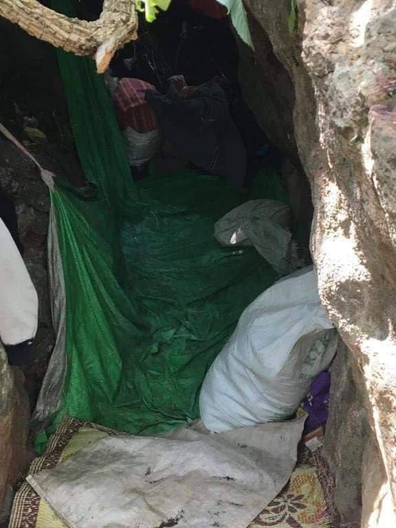 There are over 1,000 IDPs in refugee camp in Demoso including pregnant women, children, elderlies and people with disabilities, who are in urgent need of humanitarian aids. #May29Coup #GlobalArmsEmbargo #WhatsHappeningInMyanmar