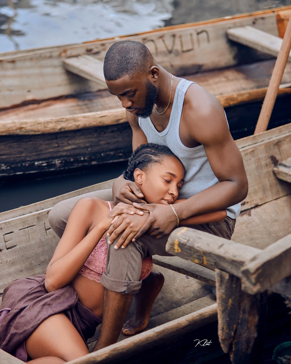 Taiye_omokore's tweet photo. “Made magic at Makoko waters” https://t.co/va5rU7pNga