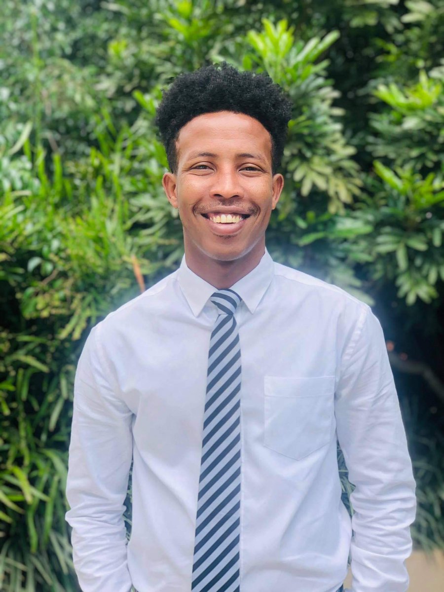 a_jimcale's tweet photo. So excited to announce that I’ll be representing Somaliland at the #Youth4Climate: #DrivingAmbition event in Milan, Italy, this Sep,.! 🙌
I’ll be working with hundreds of other youth delegates from around
the world to help shape the climate agenda at #PreCOP26 &amp; #COP26! 💪 https://t.co/FjttfNaiFA