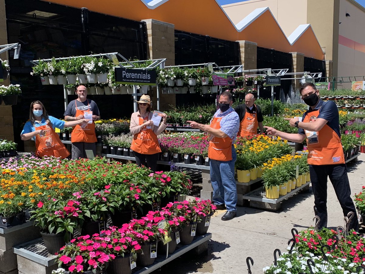 Jennifer Reed (@jreed4401) on Twitter photo Dustin and Susan and ready to help our Bulverde customers with all their Garden and HVAC needs!! <a href="/milsonwheels55/">Greg mills</a> Dustin and Susan and ready to help our Bulverde customers with all their Garden and HVAC needs!! <a href="/milsonwheels55/">Greg mills</a>