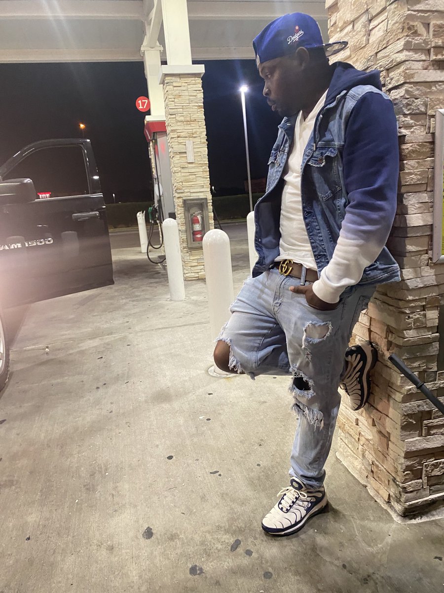 djames813's tweet image. Doing me