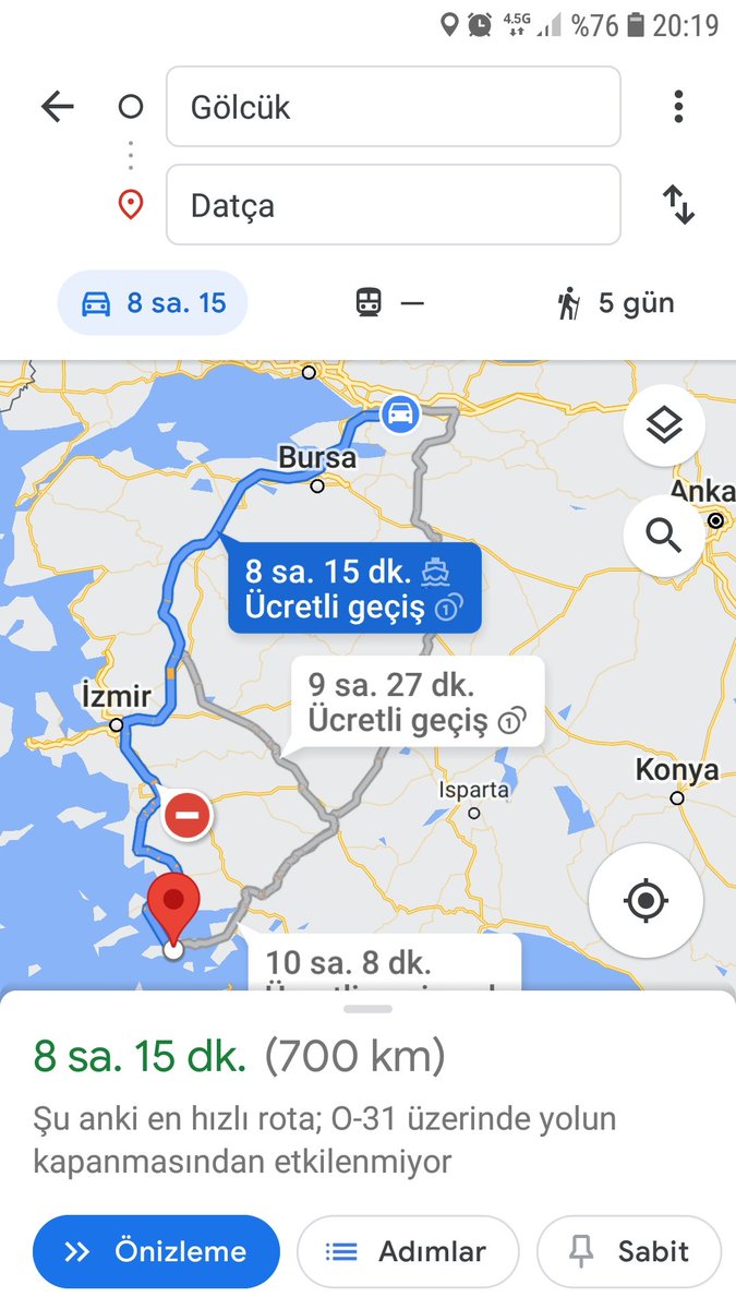 Herkes orda sen de ordasın
Herif bizden söz ediyor bu ülkenin çocuklarından
Yürüyelim arkadaşlar diyor yürüyelim
Özgürlüğe mutluluğa doğru
Her işin başında sevgi diyor
Gözlerin yağmurdan sonra yaprakların yeşili
Bi de başını çeviriyorsun ki
Yanında ben varım <a href="/datcabelediyesi/">Datça Belediyesi</a> 🤪