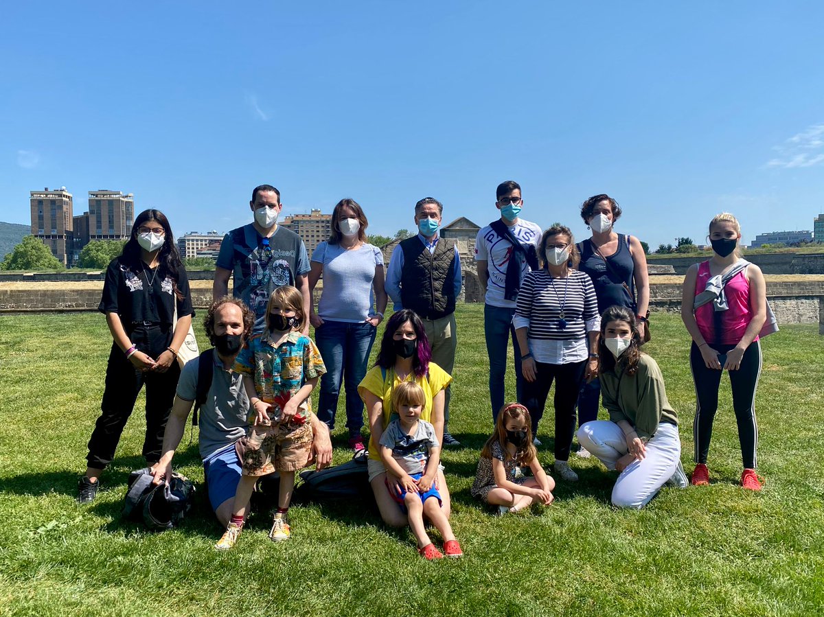 adefan_es's tweet photo. 📷 [GALERÍA] ACCIÓN AL AIRE LIBRE DEL FÓRUM DE JÓVENES CON ESCAPE THE CITY | Los miembros del Fórum de Jóvenes de @adefan_es, así como sus familias, celebraron el 29 de mayo la jornada al aire libre en colaboración con Escape The City. #EmpresaFamiliar

📲 https://t.co/IdrNfHIvyH https://t.co/825R0Z65G6