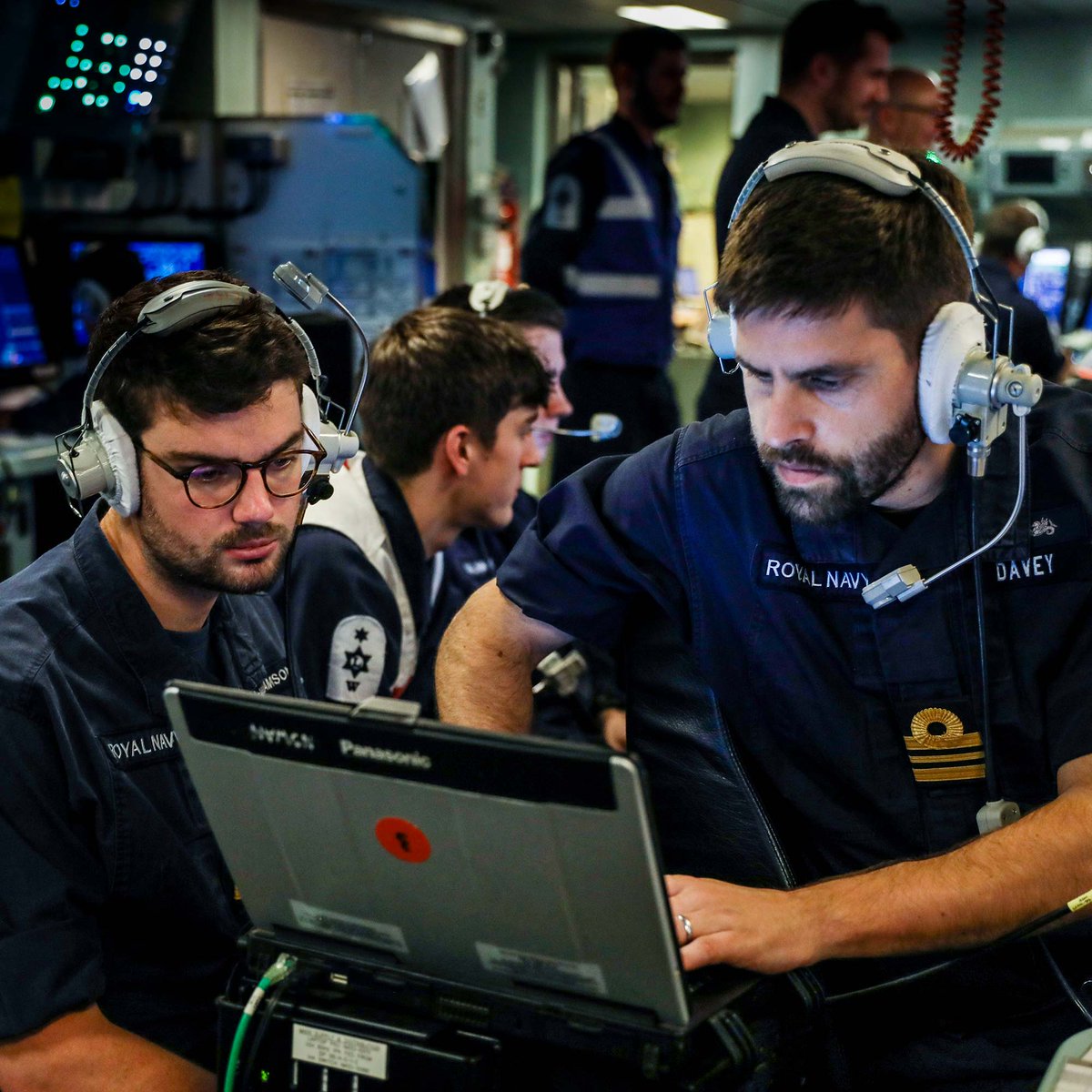 NavyLookout's tweet image. RN trials Artificial Intelligence software during air defence missile tests #FormidableShield2021

@HMSDragon @HMSLANCASTER  @hms_argyll 

royalnavy.mod.uk/news-and-lates…