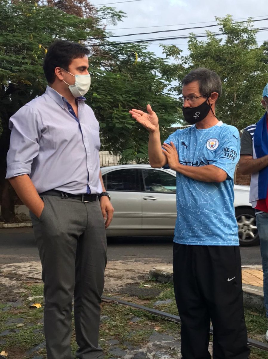 kichipoka's tweet photo. Hoy le explique a #FernandoVera quw el @ManCity de la mano de #PepGuardiola; sera el nuevo monarca de la @ChampionsLeague y vencera al @Chelsea 4 a 1. Esta escrito. https://t.co/aorugKjt6a