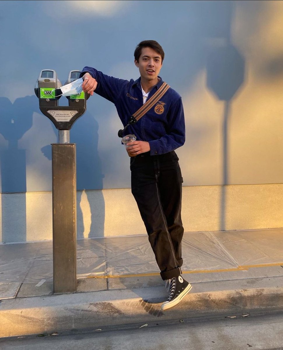 ST4RKEYSGF's tweet photo. happy birthday sam, all the best in life and very, very successful, you are one of the most amazing people i have ever met and deserves the world, i love you @samuelvictoria_
#HappyBdaySam https://t.co/yljWs7A70L