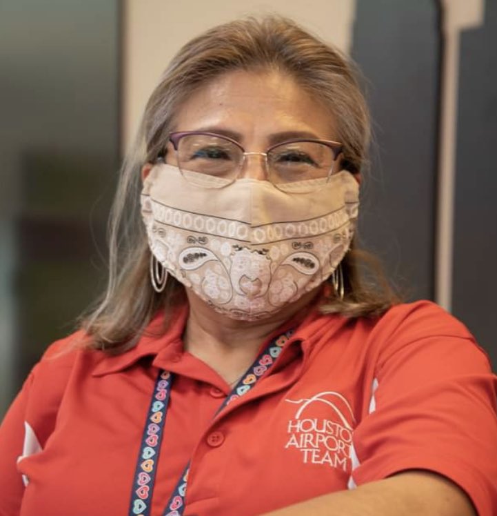 HobbyAirport's tweet photo. Please wear a mask π· Por favor utiliza cubrebocas π·
Don't forget to cover your nose and mouth π No olvides cubrir tu nariz y boca π
#FlySafeHouston #VuelaSeguroHouston https://t.co/i09ycyMp0g
