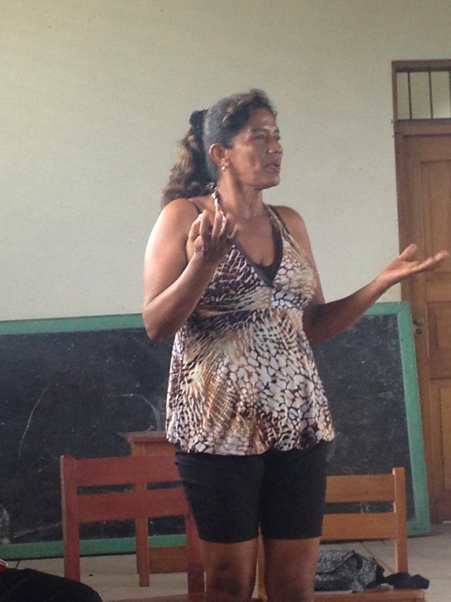ProyectoVASI's tweet photo. Read Mariela's story on our Facebook page, https://t.co/MbzzrC5UlJ. Lean la historia de Mariela en nuestra página de Facebook: https://t.co/MbzzrC5UlJ

#healthcareworkers #COVID19 #amazonia #vasicommunity #profesionalesdelasalud #COVID19 #amazonía #comunidadvasi https://t.co/gxooNMoG59