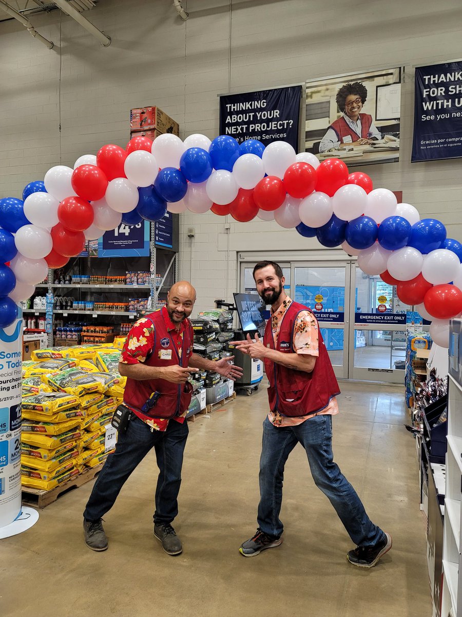 Lowe's 2870 tweet media