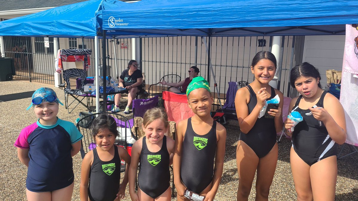 beedy71580's tweet photo. Had a great time watching our students compete in their swim meet. #GreenwoodKISD https://t.co/vVBSPZYm85