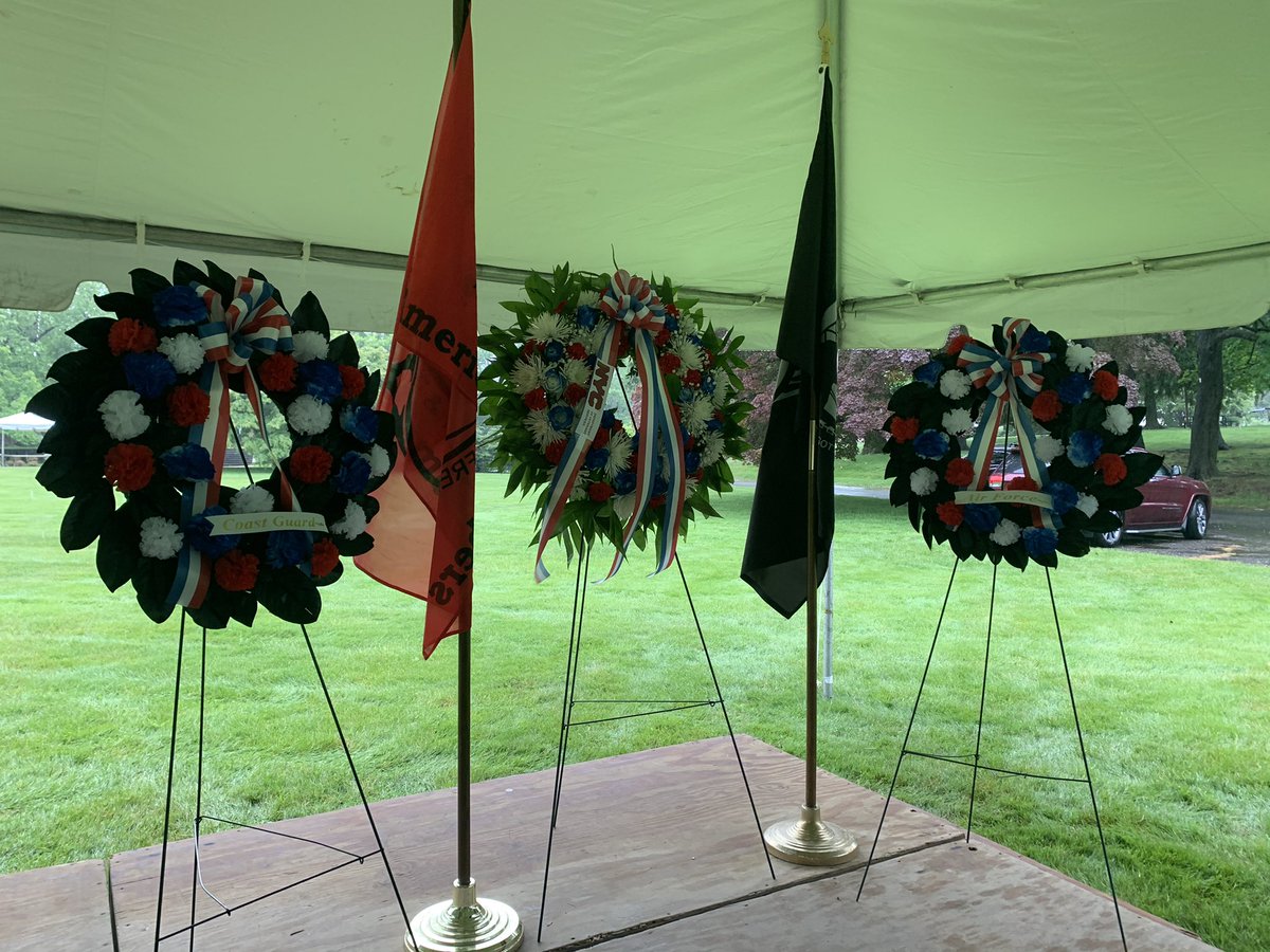 gtaveras's tweet photo. At Woodlawn Cemetery for a Memorial Day Event. Thank you #DVS https://t.co/ltLgDfMDTd