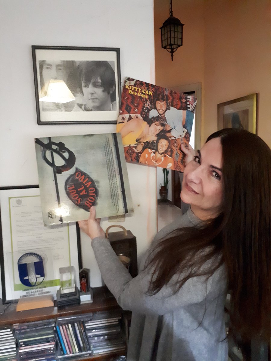 En instantes por@radio10 reemplazo esta noche a Belen Castellino en Siempre habrá música .De 21 a 01! Gracias Belu y Seba Pedrón .