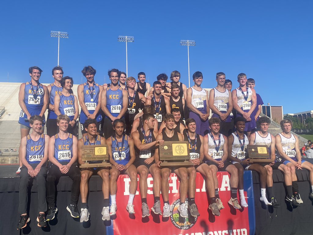 Track in Kansas tweet media