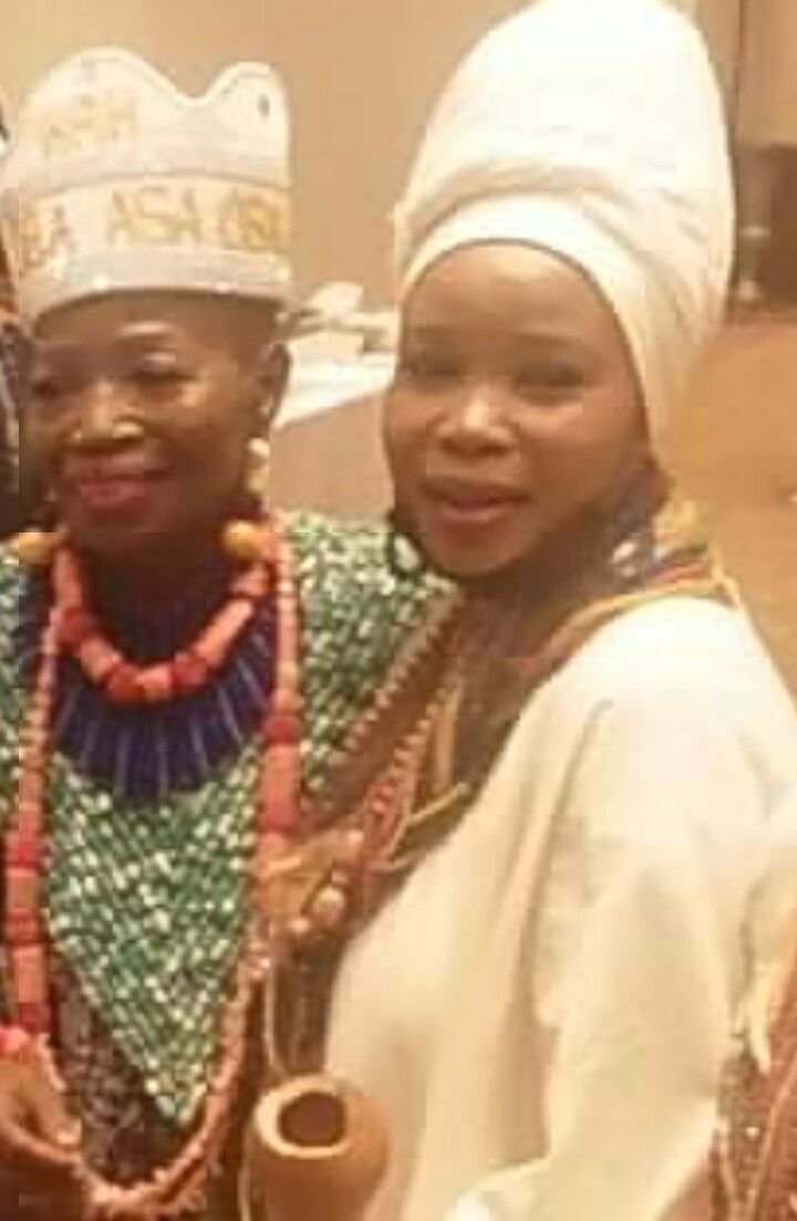 dnefretiti's tweet photo. #HRH #ObaOyenikeOkundaye #Adunniadee @dnefretiti https://t.co/cN88fkKtzj