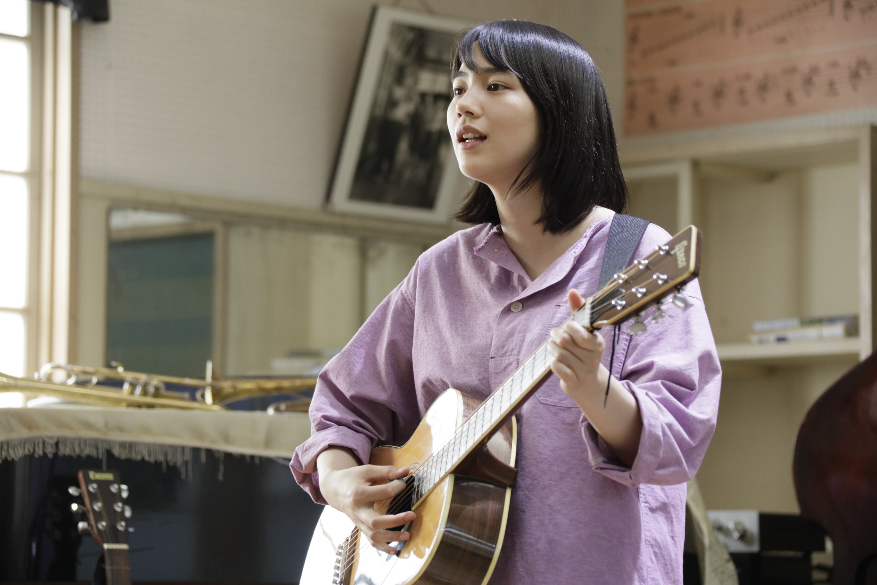 K K なんか知らないけど トレンドにのんちゃんが のんちゃんとギター のん 能年玲奈 T Co Mef7bduw4j Twitter