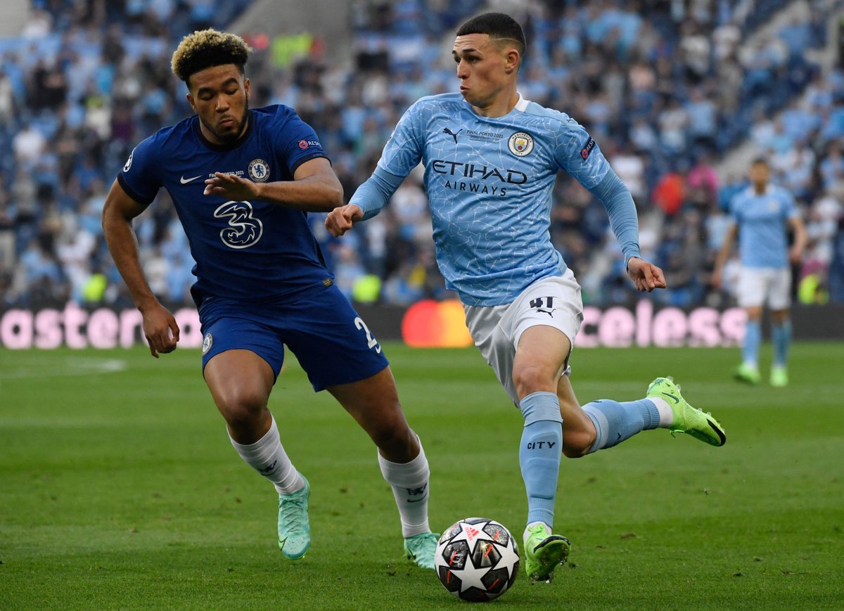 Sporf's tweet photo. how it started             how it’s going

🤩 Reece James &amp; @PhilFoden living every young child's dream! #UCLFinal https://t.co/Qdc2MyybrB