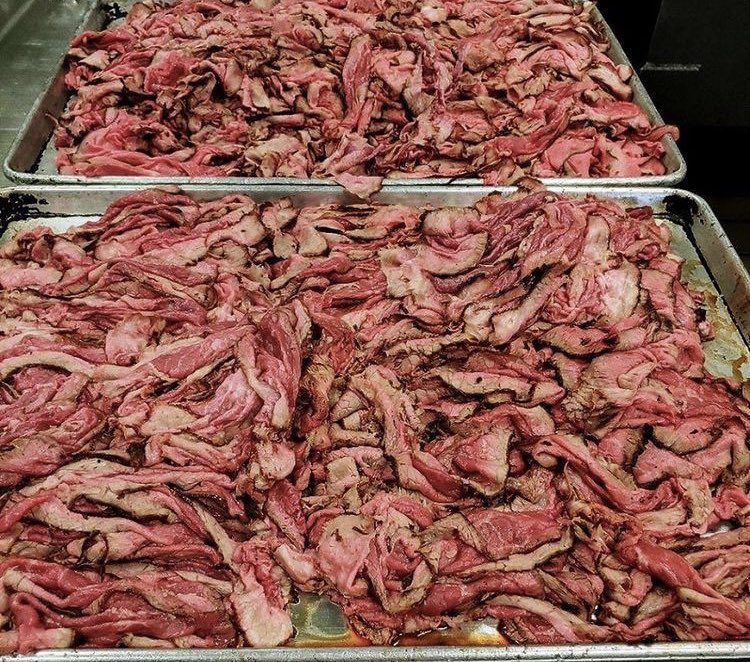 chapspitbeef_pa's tweet photo. Happy #MemorialDayWeekend! Don’t forget about our delicious #PartyPlatters and #catering for your celebrations! Order at the link in our bio 🥩 https://t.co/rrbPEcYo7c