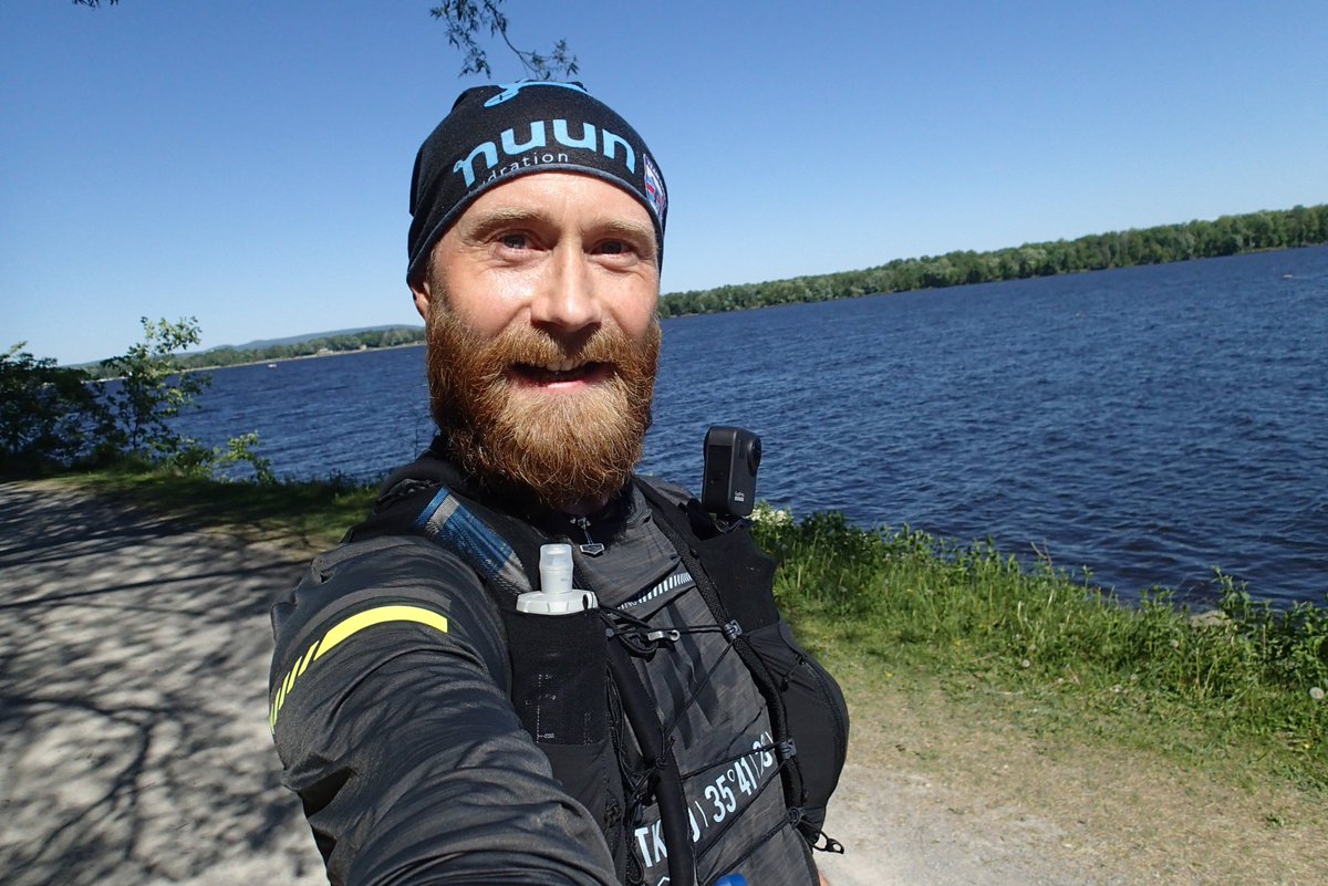 MortenLidegaard's tweet photo. Amazing weather for my #Ottawa50k run to Petrie Island and back. Sunny and approx. 20ΒΊC πWhat's not to like!
Perfect day with private support crew π
Hope you've had a lovely day too!
#IStartHere @OttawaMarathon @runottawa
#TeamNuun @nuunhydration
#mmrun 86-90/100 @MegaMeterRun https://t.co/K5WX1WA068