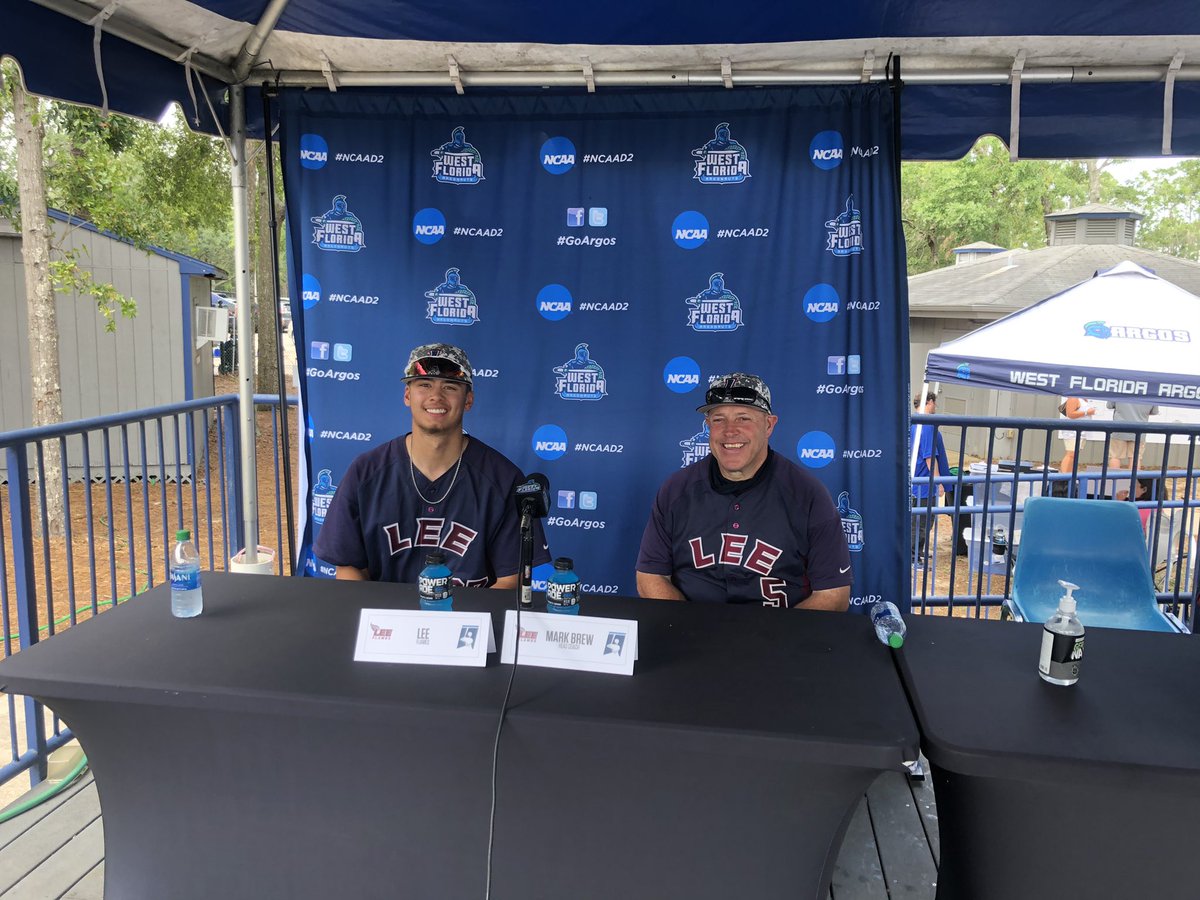 LeeUFlames's tweet photo. Postgame presser happening now with @alanzcarter  (W, 7.1 innings, 13 Ks) and coach @markbrew5 #FiredUp https://t.co/zeg7HVWBA3