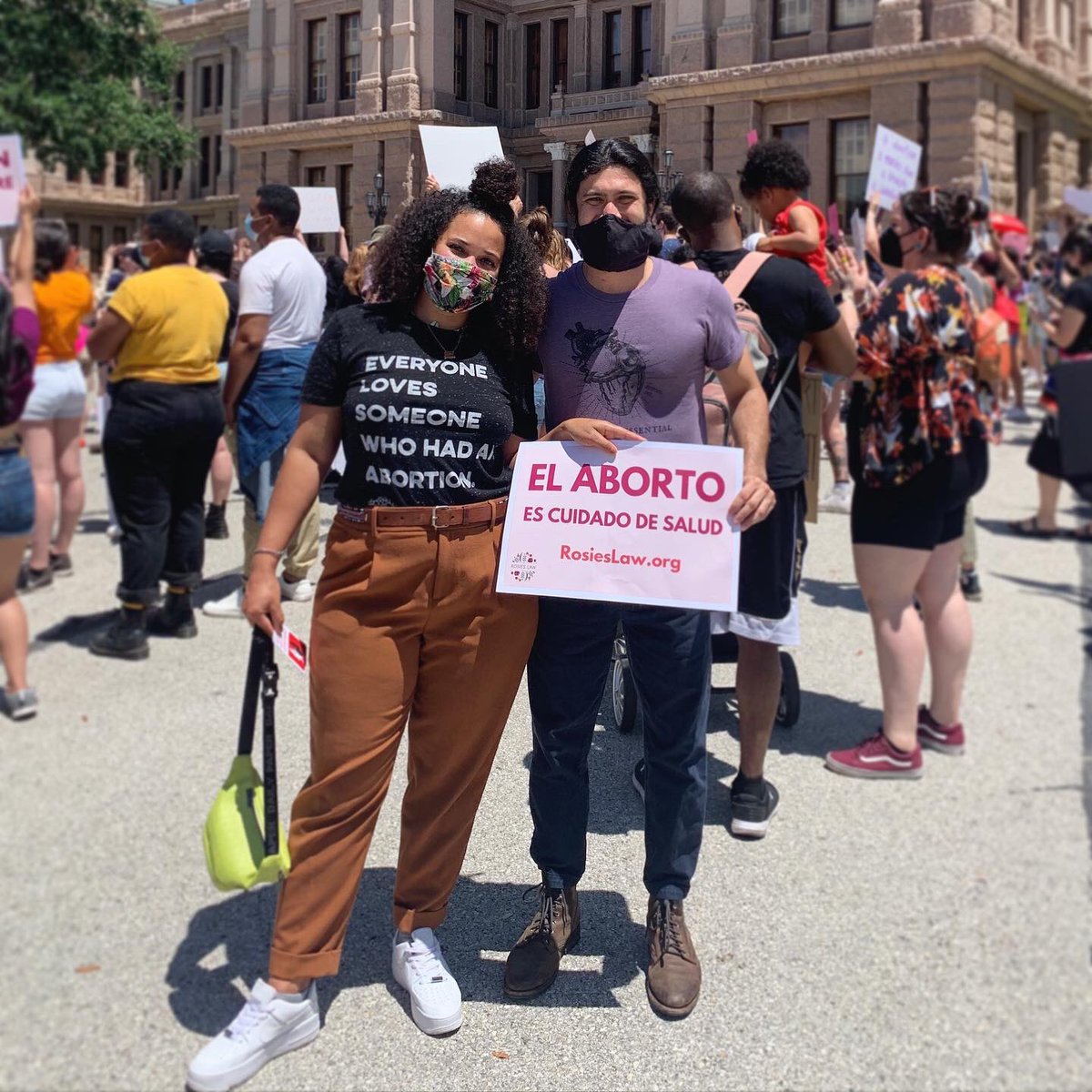 GregCasar's tweet photo. 🧡 Abortion is health care! 
🧡¡El aborto es cuidado de la salud!

#TXDeservesBetter #txlege https://t.co/d5M8p40rC3