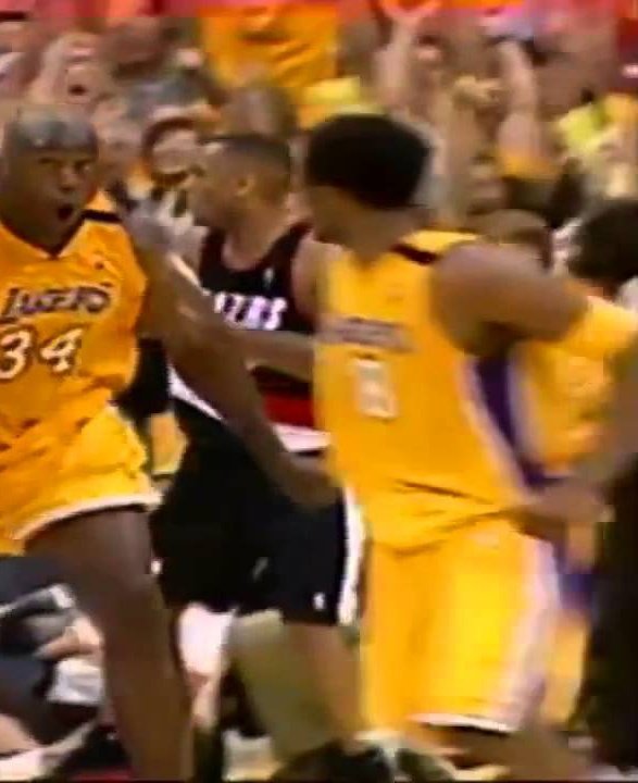 HennySkyWalker's tweet photo. In the spirit of Kobe Bean Bryant, @UNDEFEATEDinc is one of the best oop partners ever! #KOBEHOF 2💜8💜10💜24 https://t.co/1CDlZix3kD