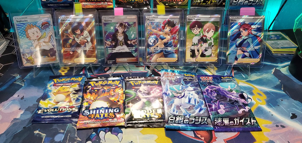 lueders_rebel's tweet photo. GIVEAWAY TIME AGAIN!! 1st place gets the 5 packs and a choice of 1 card. 2nd gets a choice of 1 card. Rules:
Retweet
Tag someone in tweet
And put a order in tonight on stream to be entered
18+ US only
#giveaway #pokemon #free #TradingCards #twitchstreamer 
#GiveawayAlert https://t.co/BXrDb8rmW0