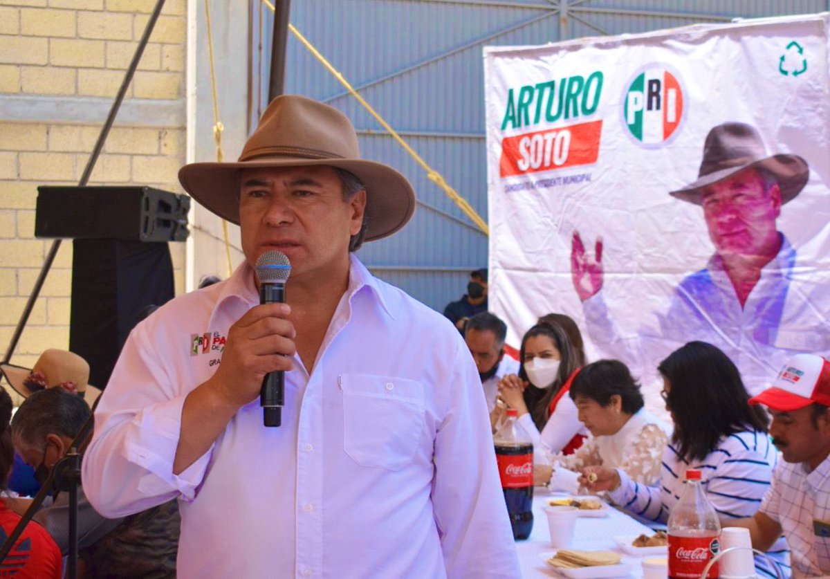 PilotziEvelin's tweet photo. ¡TODOS A VOTAR! Rinden Protesta Estructuras Priístas, Rumbo a las elecciones del #6DeJunio Por #UnFuturoMásSeguro  Lara Grajales vota por @arturo_sotom candidato a presidente municipal de Rafael Lara Grajales  #Este6DeJunio #VOTAREMOS #TodoPRI🟢⚪️🔴 @arturo_sotom @leobardosoto https://t.co/WWDEEbJCXZ