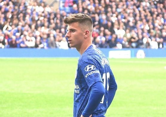 Mason Mount first 45 minutes vs Man City

1 assist
22 passes
100% pass accuracy
3 key passes
2 big chances created
2/2 accurate long balls
1 successful dribble
1 interception

World-class. 🔵