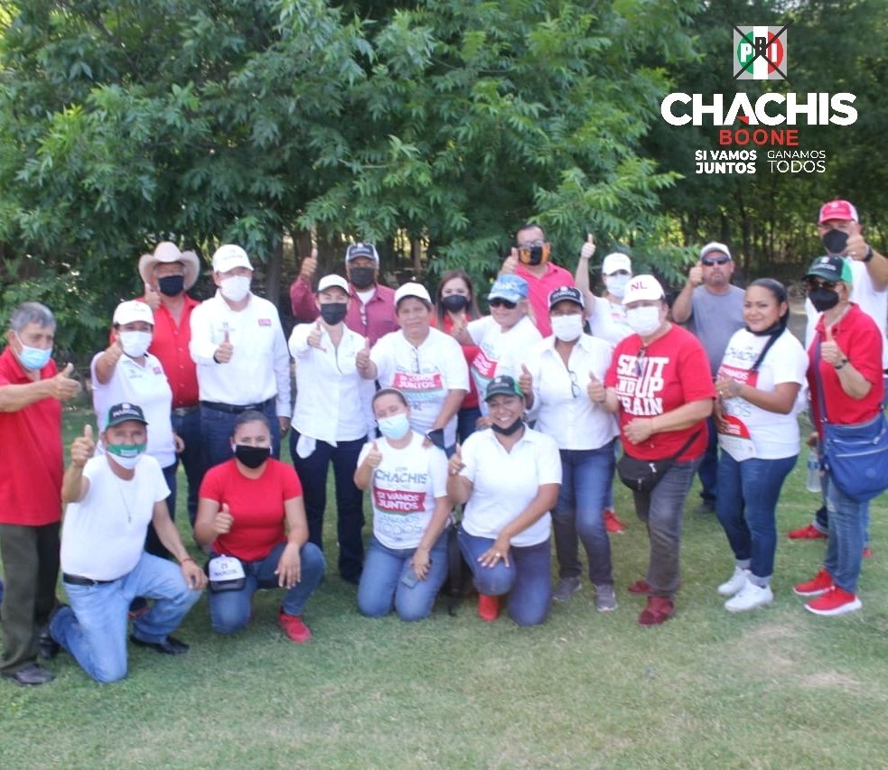 Gracias a mis amigos de Las Torres, por recibirme en sus hogares durante los recorridos que realicé en su colonia.
Fue un gusto saludarlos y ofrecerles la posibilidad de ir juntos por un mejor San Juan de Sabinas.