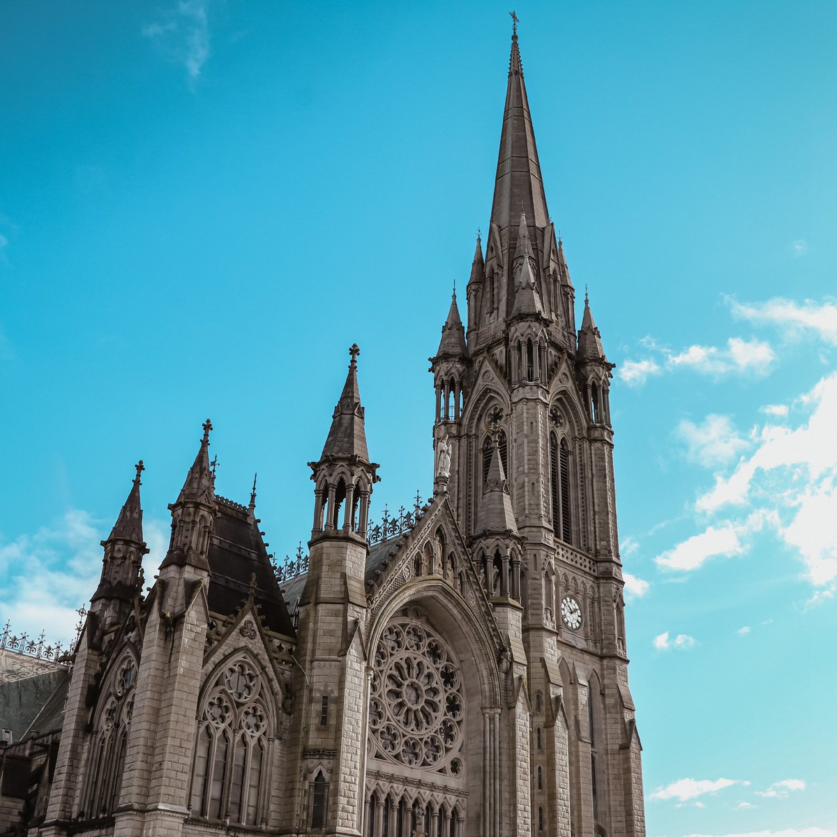 St Colman’s Cathedral Cobh. Sunny Days ☀️ 

#Cobh #Cork #PureCork #KeepDiscovering #Ireland #Church #TakeMeToChurch #EastCork #DiscoverIreland