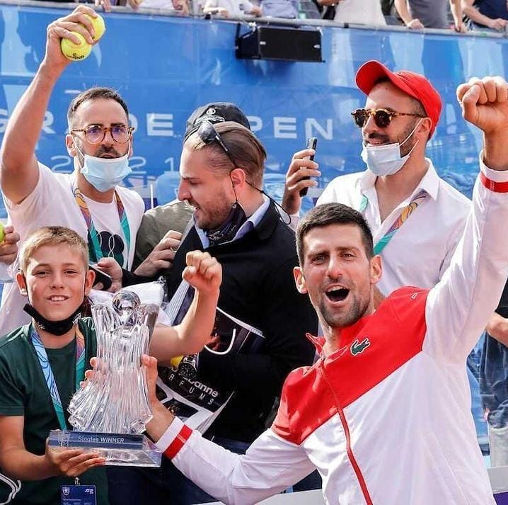 MihailoTopic's tweet photo. Serbia Open Champion! The moment I will remember for life! Thank you @DjokerNole for this honour and privilege 🙌🙏❤🤗🎾🥎🙌🏆👊 https://t.co/6STrB6EHNW