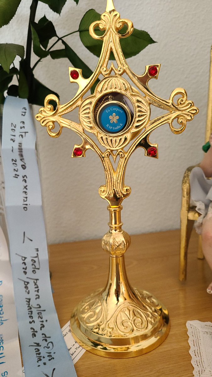 Beata Maria Emilia ruega por todos los enfermos que se encomiendan a tu intercesión.  Corazón eucarístico de Jesús ten misericordia de nosotros. Nuestra Señora del Santísimo Sacramento y Reina de las misiones ruega por nosotros.