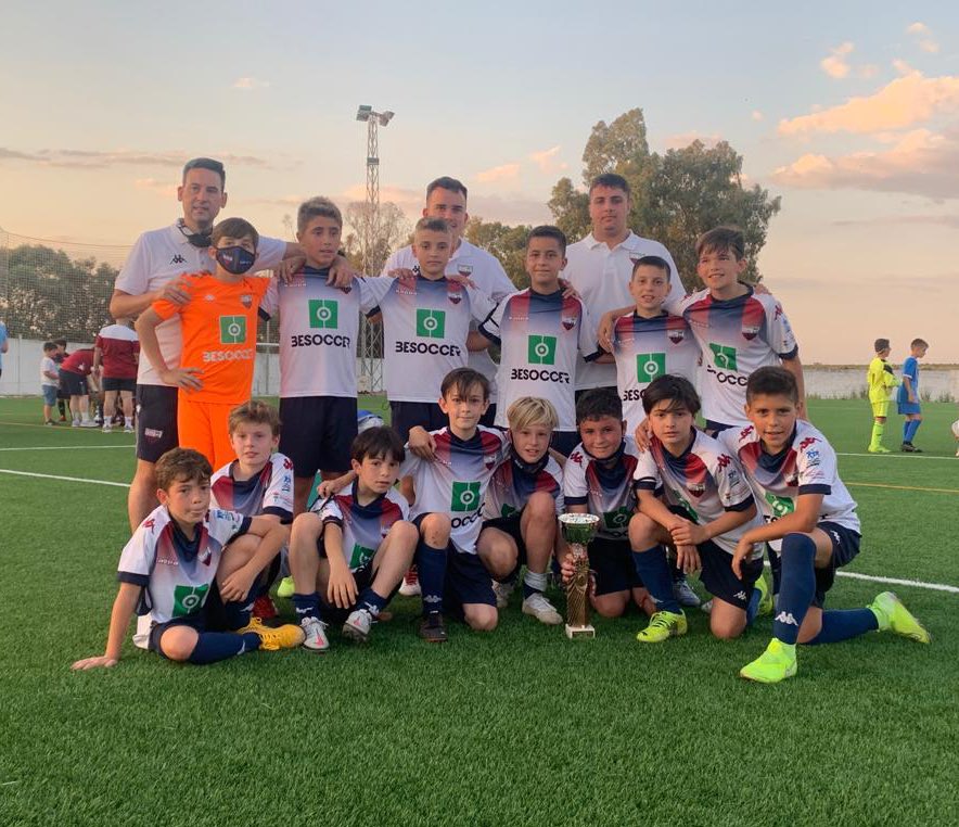 EXT UD CANTERA tweet media