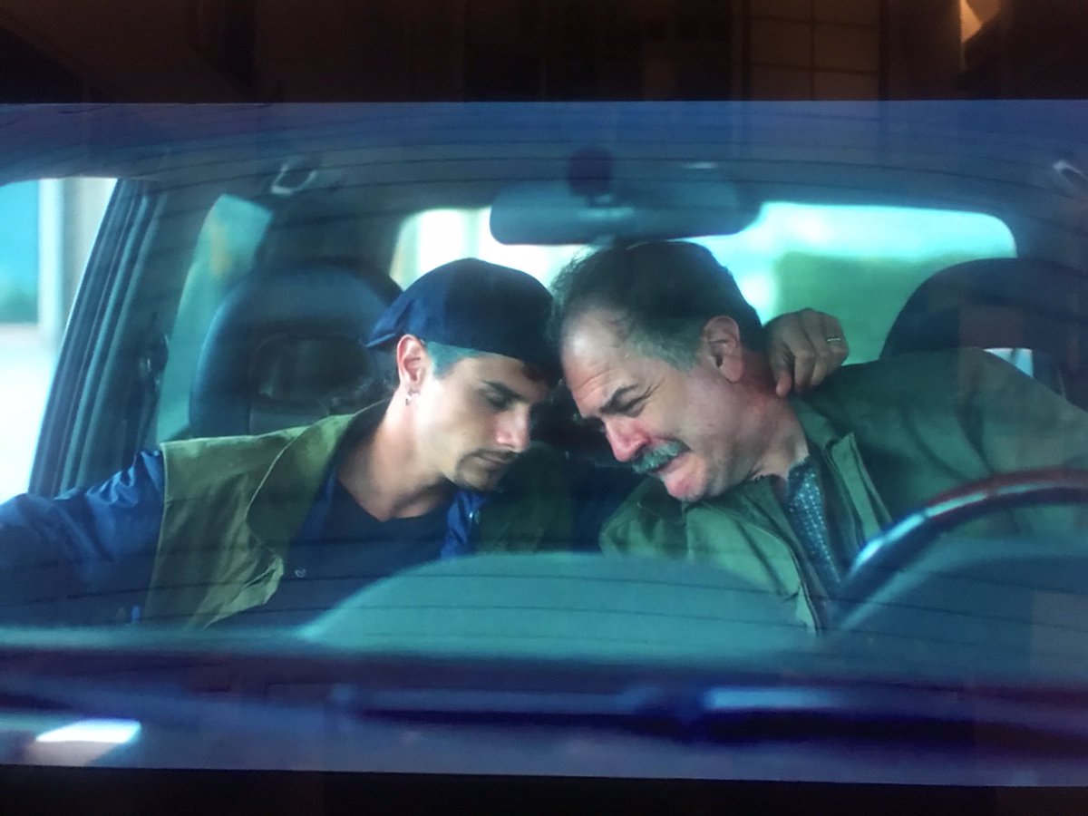 gr8_Nic's tweet photo. Appena terminato di vedere il film sul mio idolo di sempre: @Pennacchiiiii
Bellissimo e commovente #IlDivinCodino 👏🏼👏🏼👏🏼🍷 https://t.co/jGAbMjbwiR