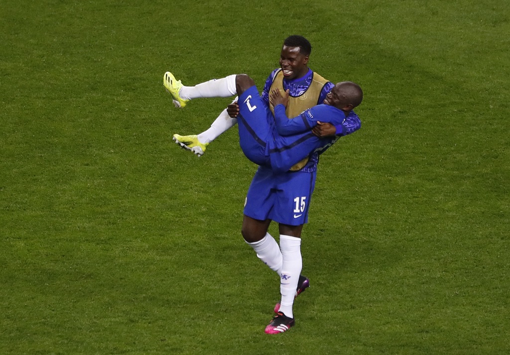AJE_Sport's tweet photo. 🏆 Chelsea, champions of Europe! #UCLfinal

⚽ LIVE updates: https://t.co/0KW2AooHKQ https://t.co/IZgC0g2AUk